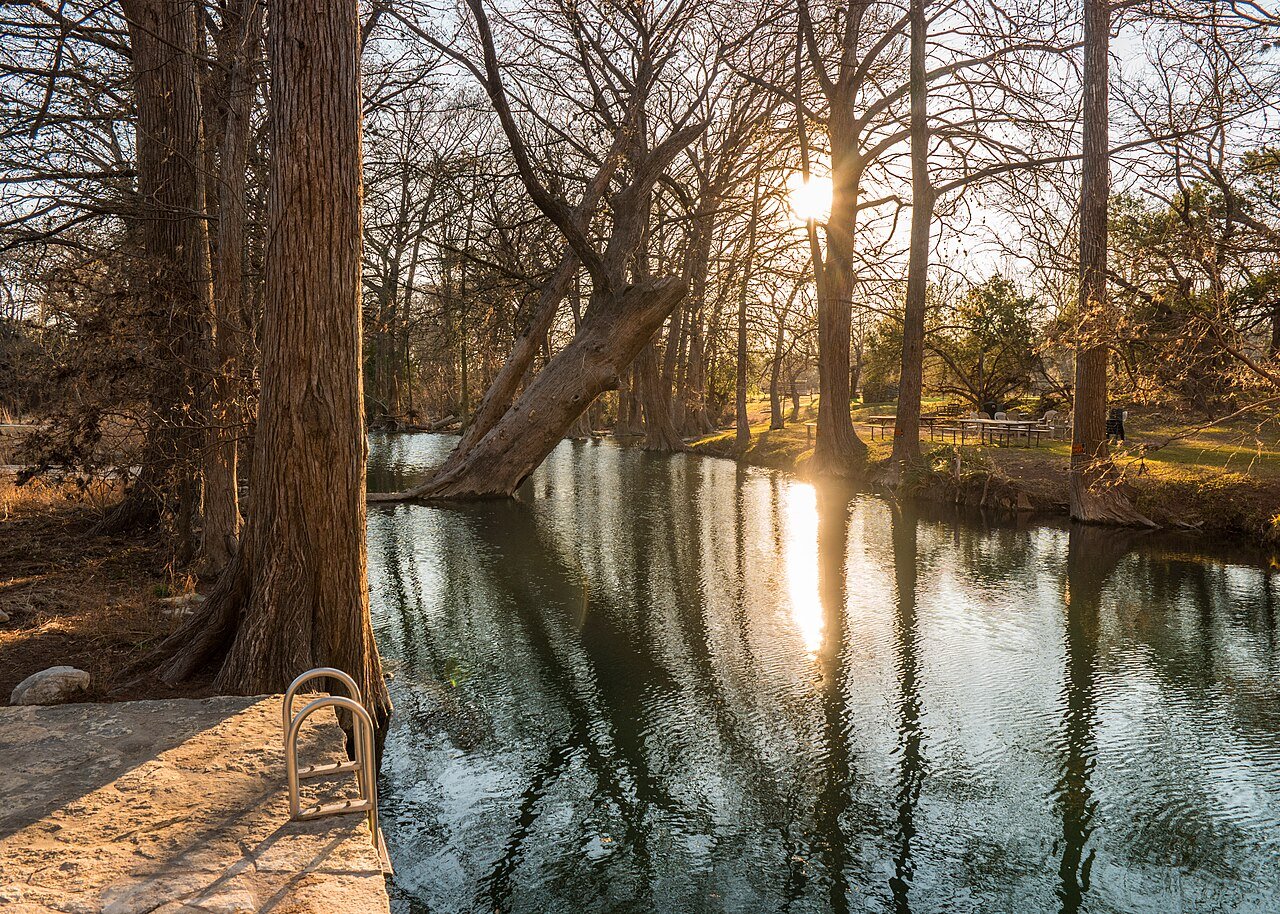 Blue Hole Regional Park, Texas